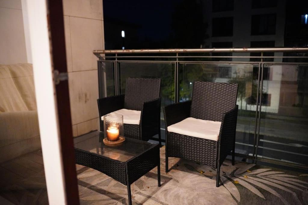 Skyview Retreat Spacious Comfort Lucan Eksteriør bilde